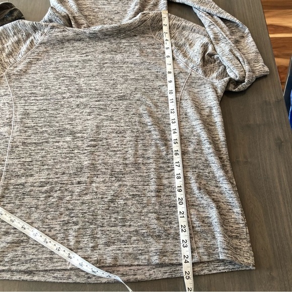 Athleta Gray Heathered Knit Cowl Hooded Sweatshirt L - Picture 11 of 12